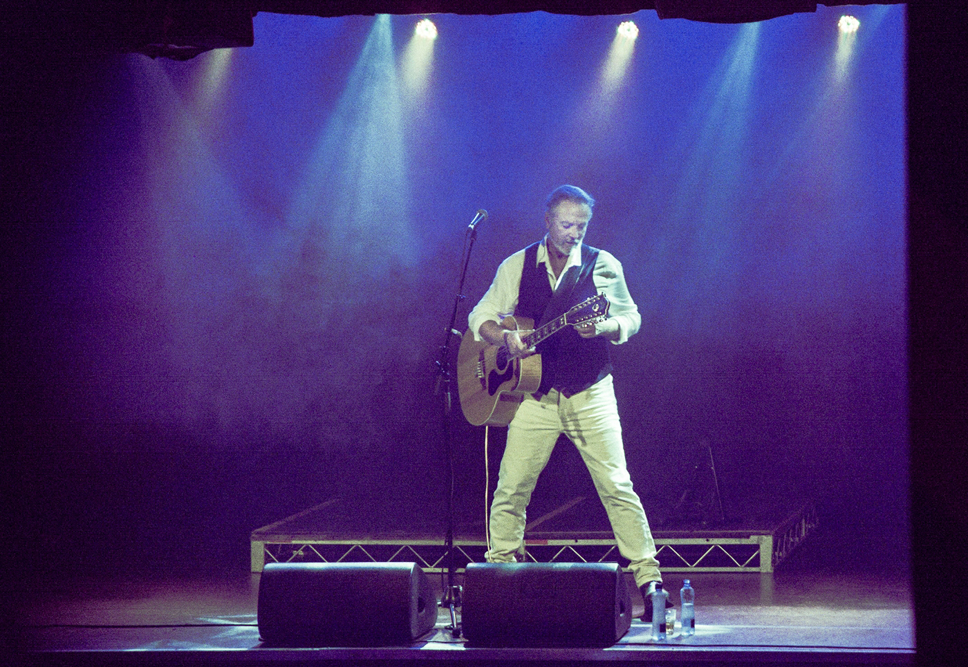 Steve Kilbey on stage with his 12 string Guild guitar during the 2nd solo set, part of a live 2 set acoustic show, performing 4 Church albums, at the Oxford Art Factory in Sydney on 1 August, 2020. The Church albums performed were Of Skins and Heart, Seance, The Blurred Crusade and Heyday.